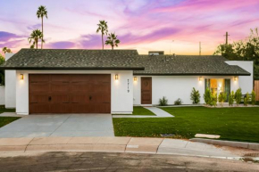Pantone Paradise, Scottsdale